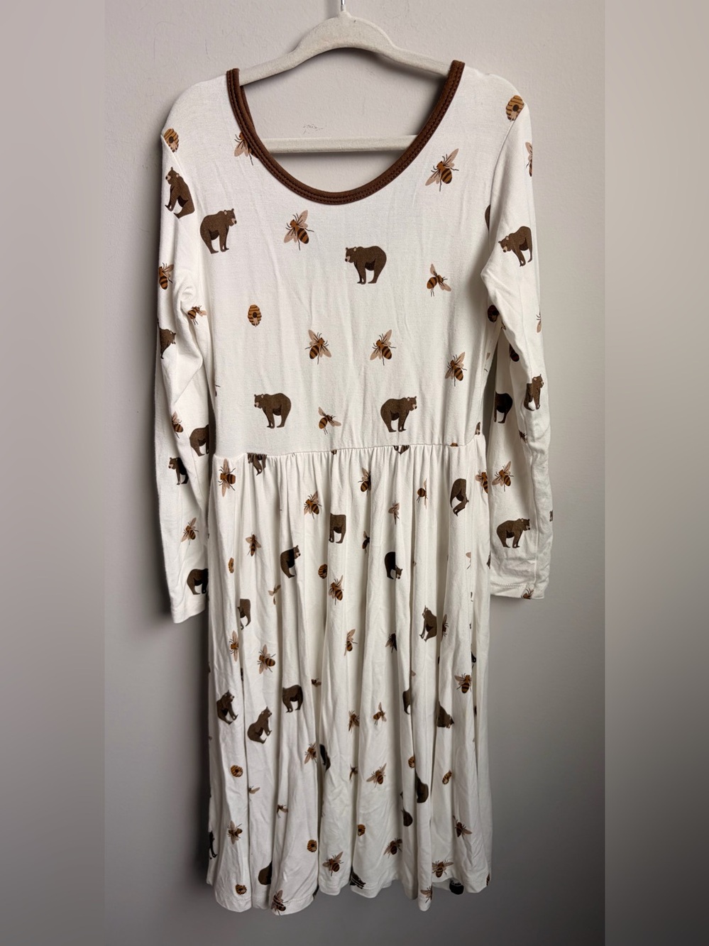 Kyte Girls' Cream Long-Sleeve Bear & Bee Print Dress